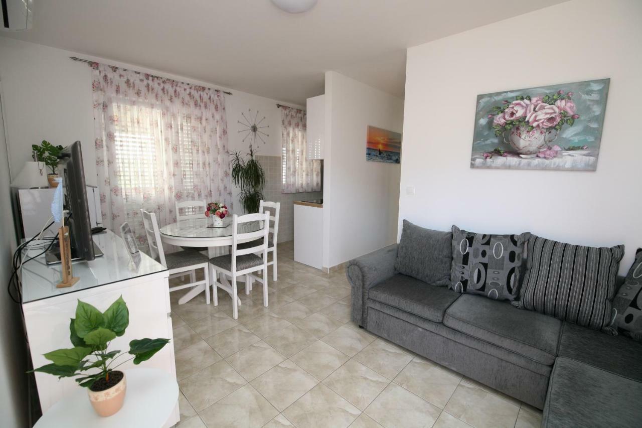 Apartman Mirica Solin Exterior foto